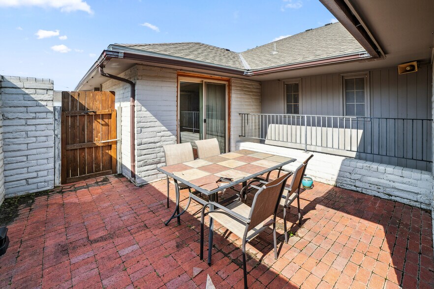 More Photos Of 515 N Summit St, Arkansas City Medical For Lease