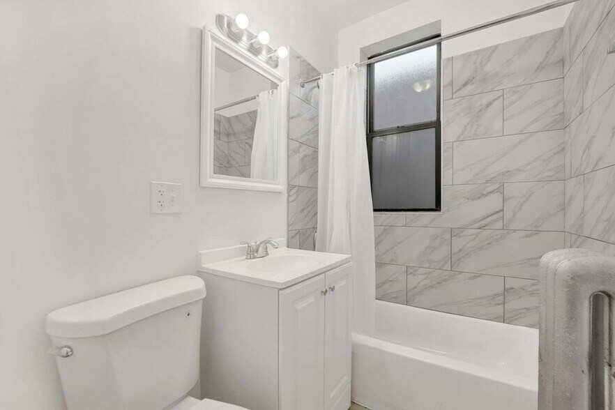 More Photos Of 6700 S Constance Ave, Chicago Apartments For Sale