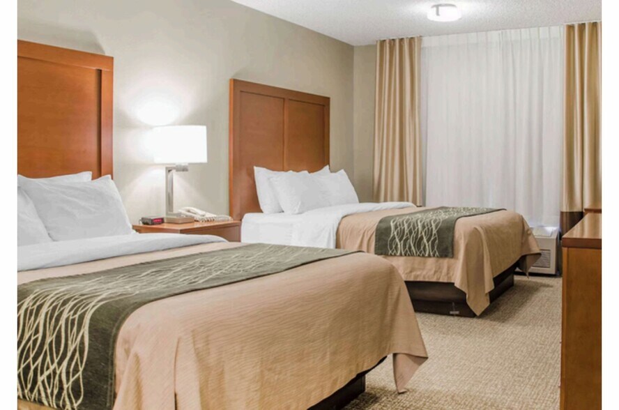 More Photos Of 195 S Colorado Ave, Idaho Falls Hotel For Sale