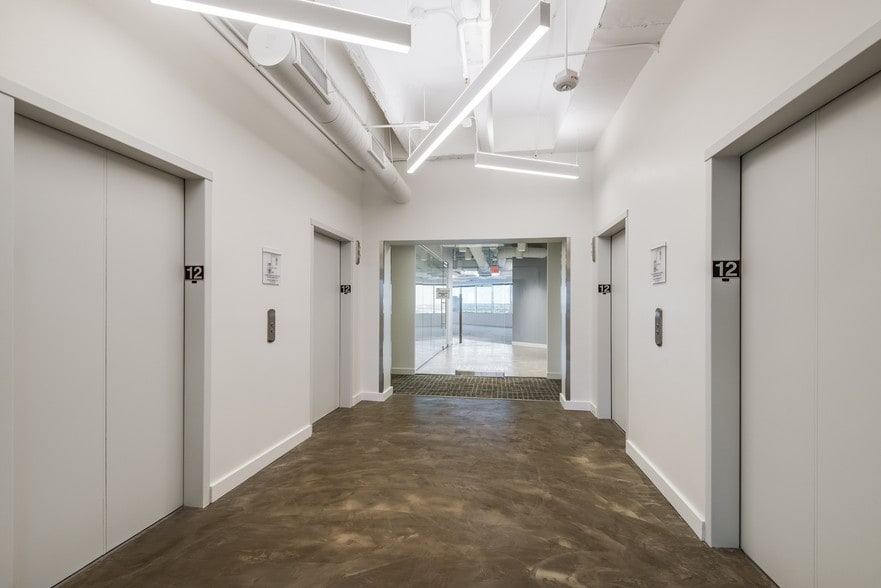 More Photos Of 3625 N Hall St, Dallas Office For Lease