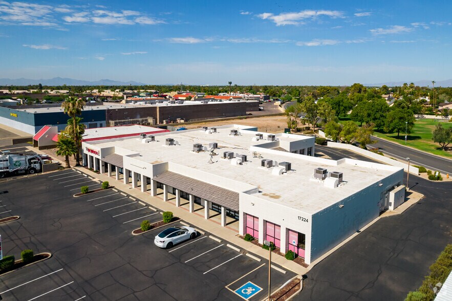 More Photos Of 17224 N 43rd Ave, Glendale Storefront Retail Office For Lease