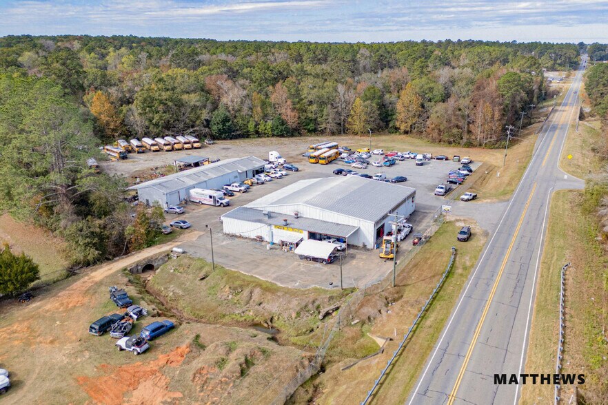 More Photos Of 1108 N Broad St, Cairo Office For Sale