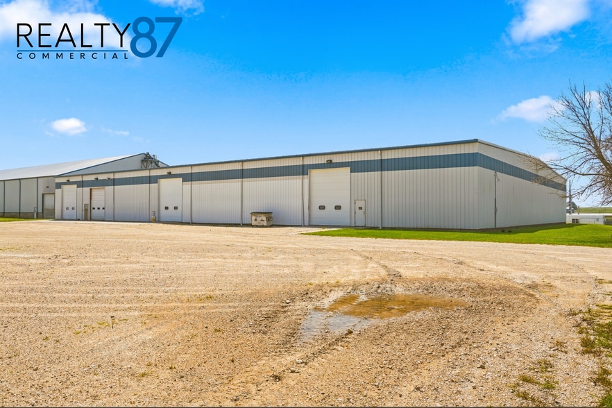 Primary Photo Of 1004 Grant St, Manchester Warehouse For Sale