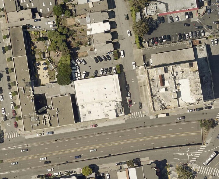 More Photos Of 2700 Geary Blvd, San Francisco Office For Lease