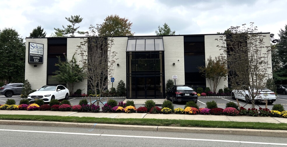 Primary Photo Of 530-532 Sylvan Ave, Englewood Cliffs Office For Lease