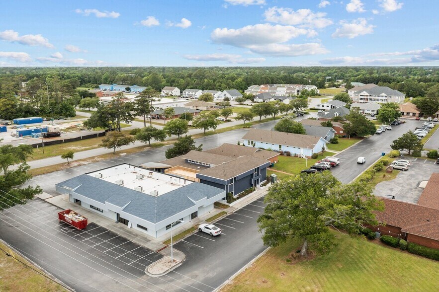 More Photos Of 208 Penny Ln, Morehead City Medical For Sale