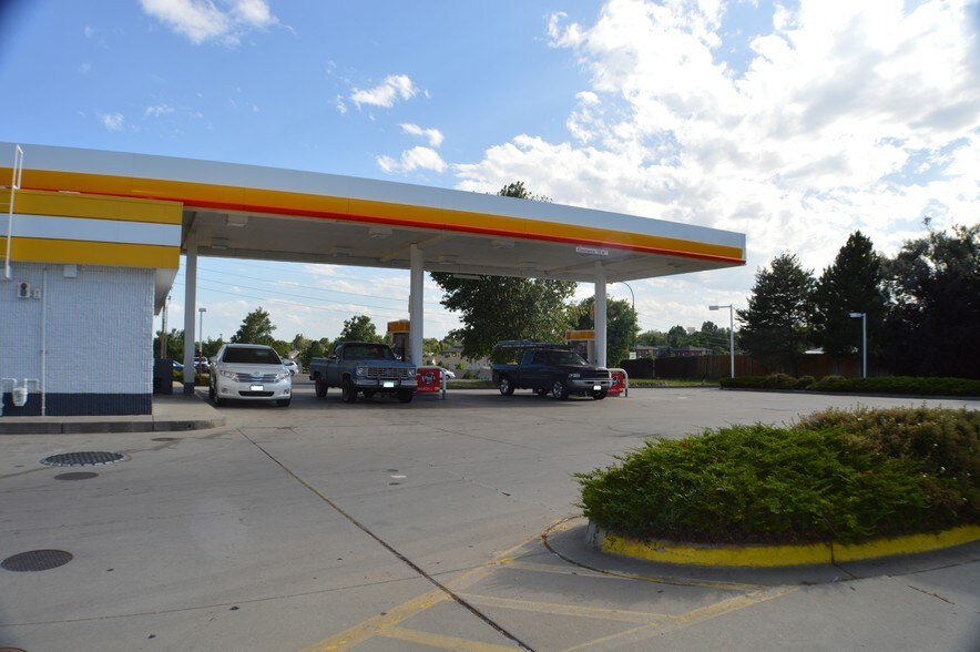 More Photos Of 9201 Huron St, Thornton Service Station For Sale