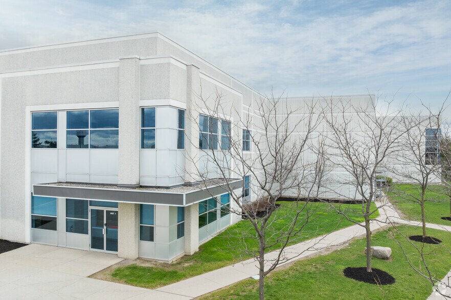 More Photos Of 8350 Lawson Rd, Milton Warehouse For Lease