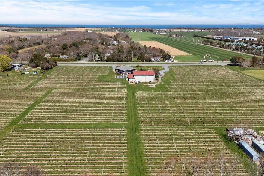 Primary Photo Of 3385 Depot ln, Cutchogue Land For Sale
