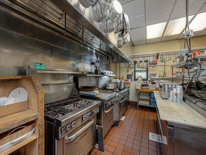More Photos Of 44 Church St, Waynesville Storefront Retail Residential For Sale