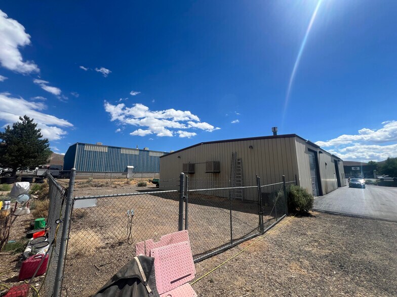 More Photos Of 2206 Mouton Dr, Carson City Service For Lease