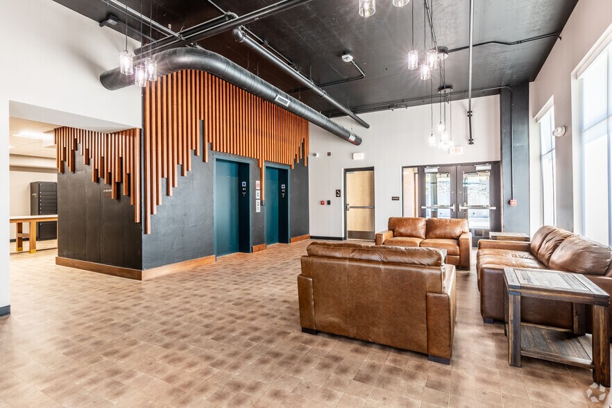 More Photos Of 1901 Vine St, Kansas City Multifamily For Sale