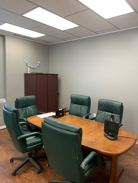 More Photos Of 2929 Valley Ave, Winchester Truck Terminal For Lease