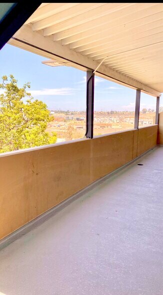 More Photos Of 7574 Trade St, San Diego Research And Development For Lease