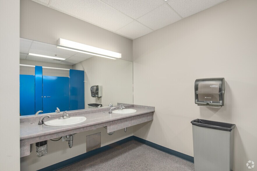 More Photos Of 13351 Commerce Pky, Richmond Office For Lease