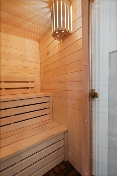 More Photos Of 1539 E 38th St, Oakland Apartments For Sale