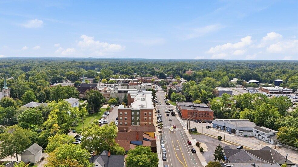 More Photos Of 98-118 Front St, Berea Dormitory For Lease