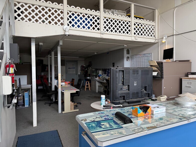 More Photos Of 1213 Cascade Dr, Twisp Warehouse For Sale