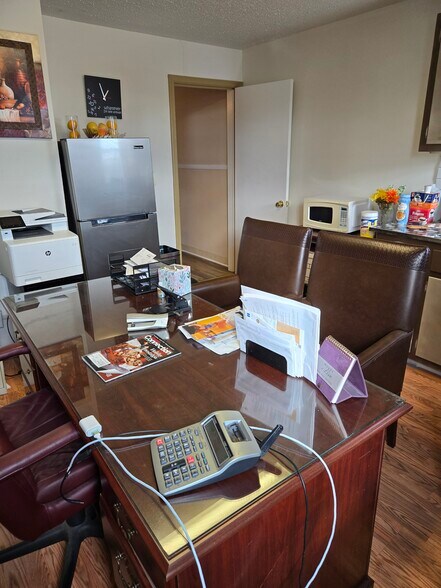 More Photos Of 3739 Wilkens Ave, Baltimore Medical For Lease