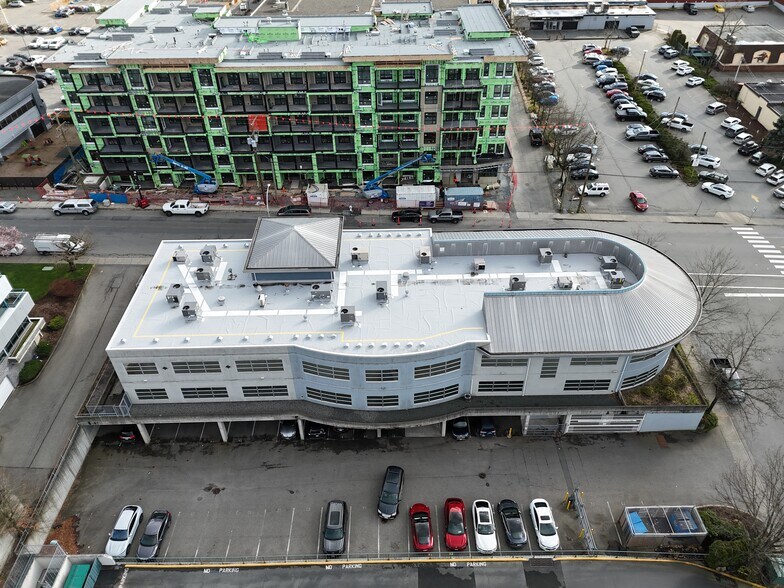 More Photos Of 32525 Simon Ave, Abbotsford Office For Sale