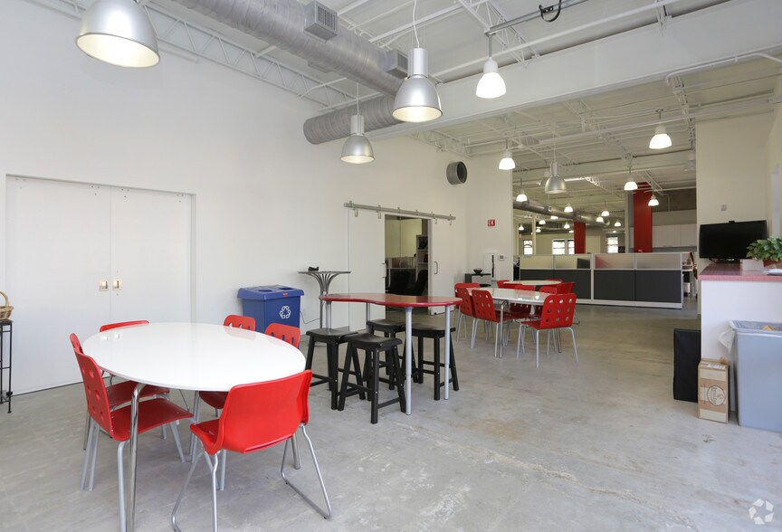 More Photos Of 412 Plasters Ave NE, Atlanta Office For Lease