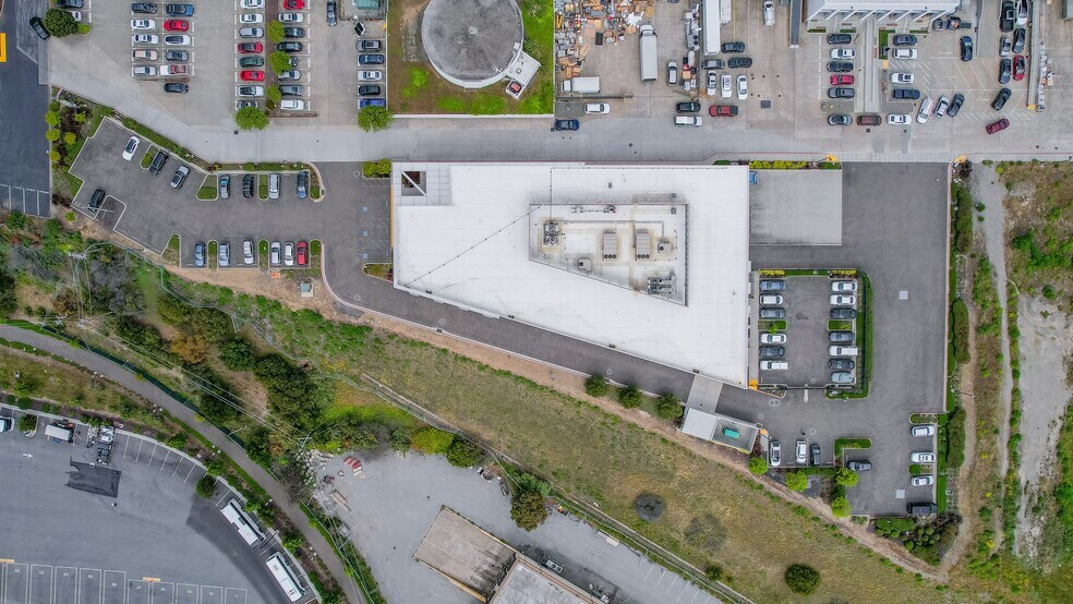 More Photos Of 560 Eccles Ave, South San Francisco Research And Development For Sale