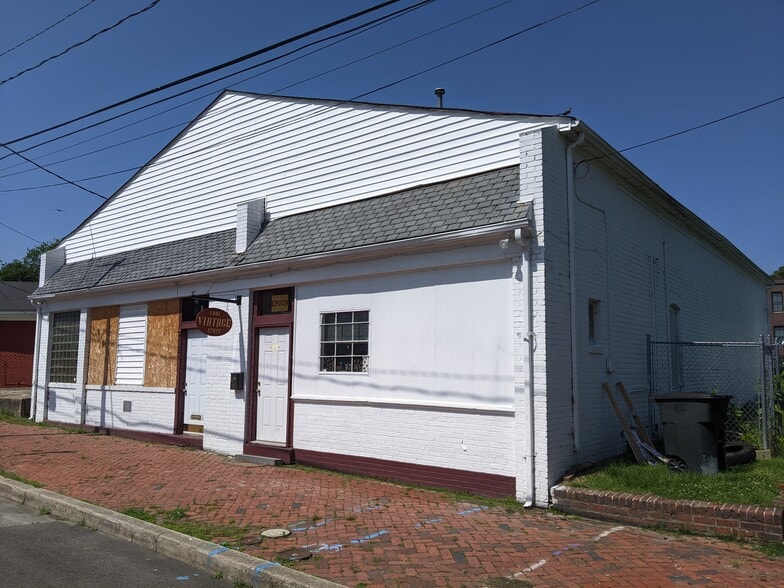 Primary Photo Of 912 Tulip St, Richmond Freestanding For Lease