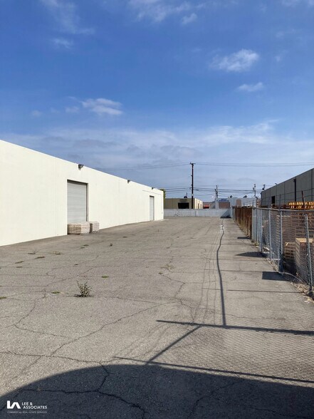 More Photos Of 16400 Garfield Ave, Paramount Warehouse For Sale