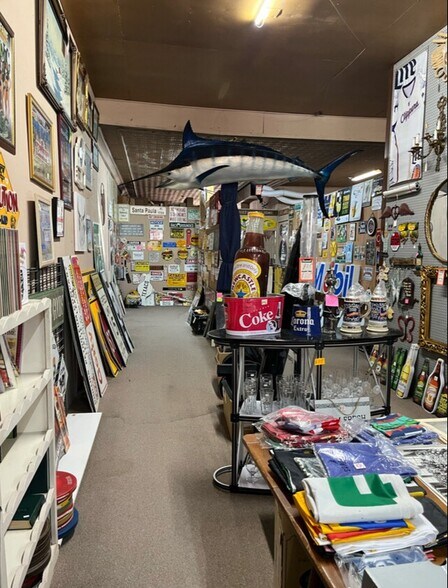 More Photos Of 108 Main St, Seminole Storefront For Sale