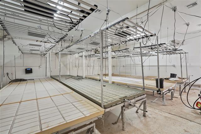 More Photos Of 603 Elgin St, Muskogee Manufacturing For Sale