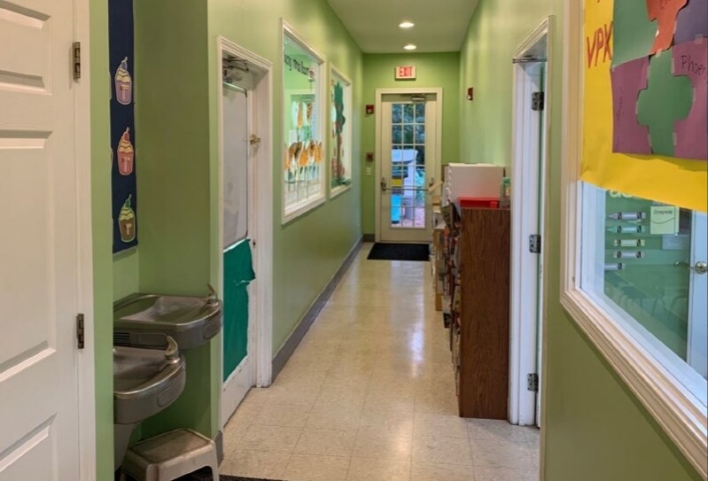 More Photos Of 1986 Citrona Dr, Fernandina Beach Daycare Center For Lease