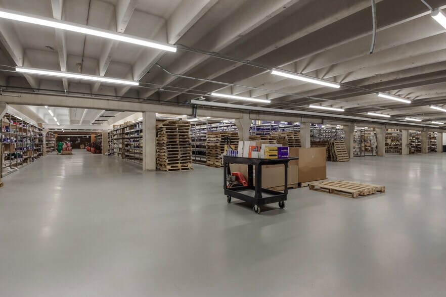 More Photos Of 1124 Hammond Ave, Rice Lake Freestanding For Lease