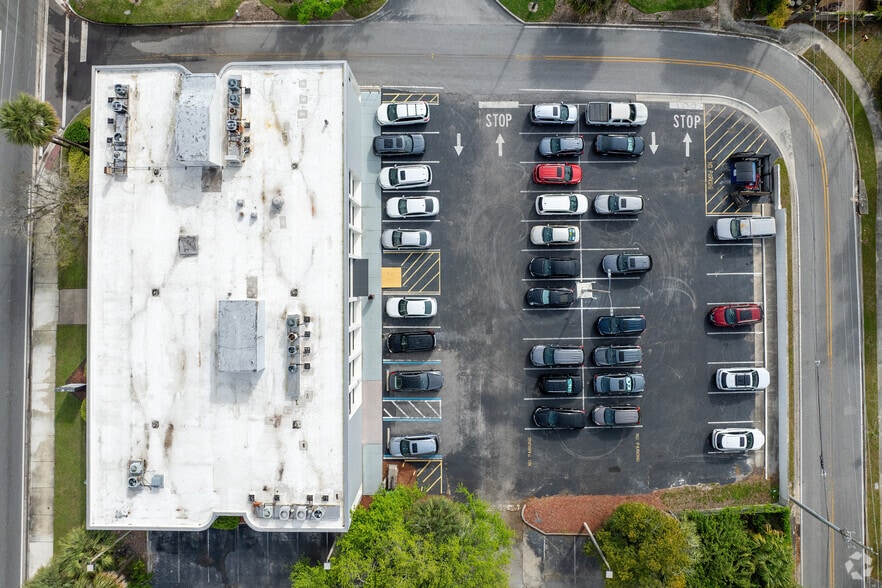 More Photos Of 616 E Altamonte Dr, Altamonte Springs Medical For Sale