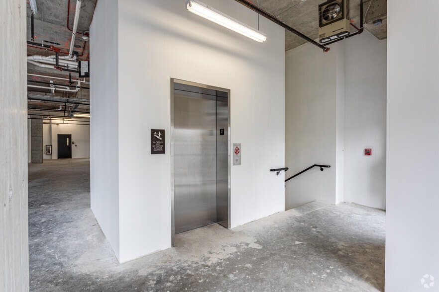 More Photos Of 650 H St NE, Washington Office For Sale