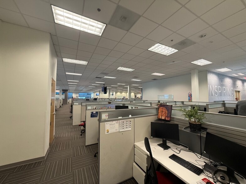 More Photos Of 5451 E Williams Blvd, Tucson Office For Sale