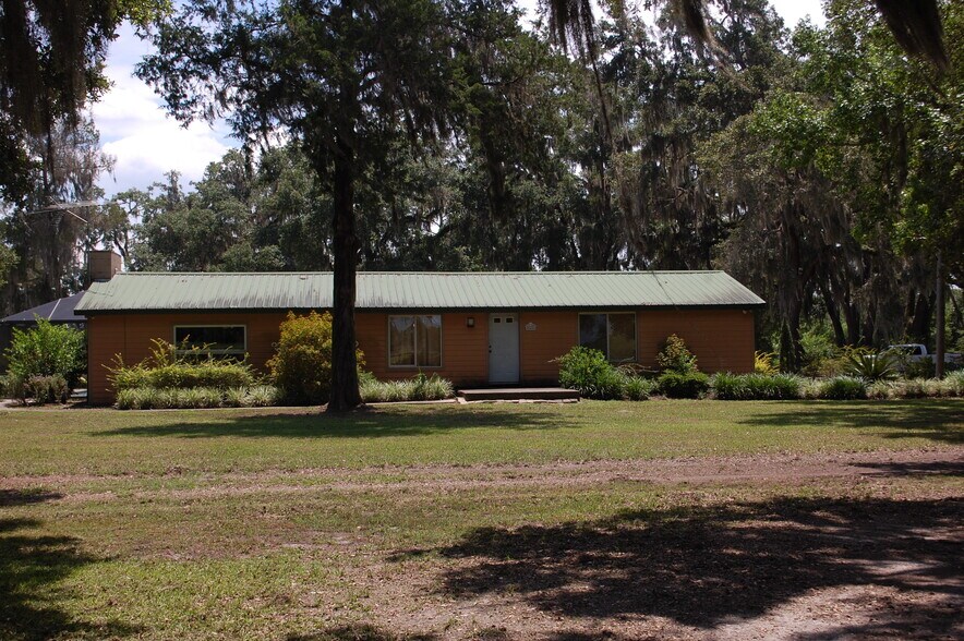 More Photos Of 18811 SE 243rd St, Hawthorne Specialty For Sale