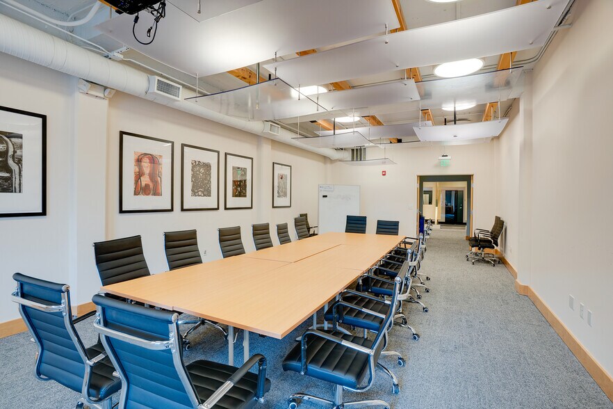 More Photos Of 209 10th Ave S, Nashville Office For Lease