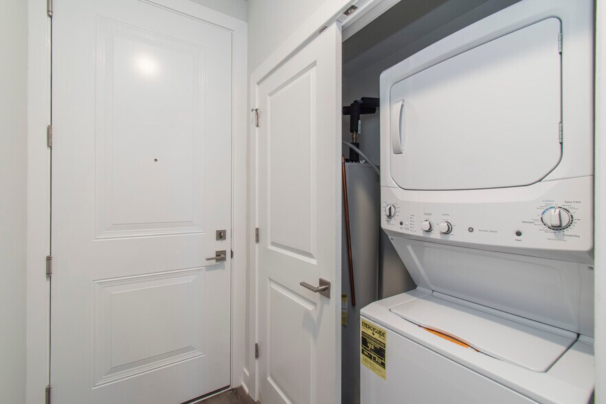 More Photos Of 19 S 44th St, Philadelphia Apartments For Sale
