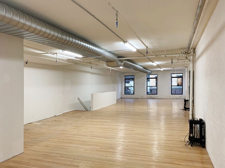 More Photos Of 462 W Broadway, New York Apartments For Lease