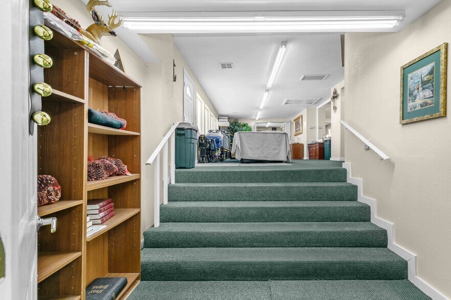 More Photos Of 7510 Valaho Dr, Tujunga Specialty For Sale