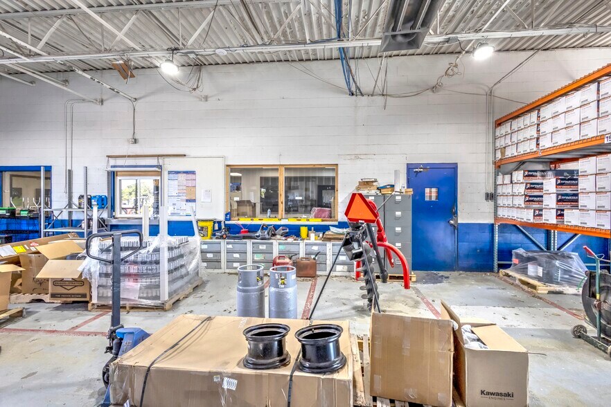 More Photos Of 1909 N Highway 81, Duncan Auto Dealership For Sale