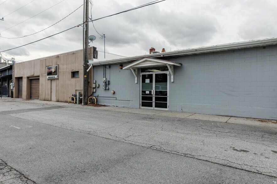 More Photos Of 55 S State St, Preston General Retail For Sale