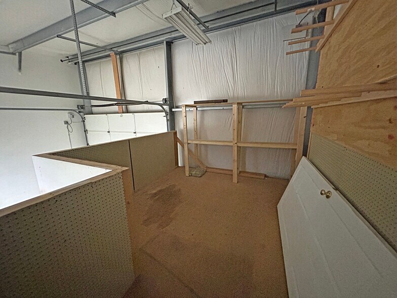 More Photos Of 232 Calef Hwy, Barrington Industrial For Lease