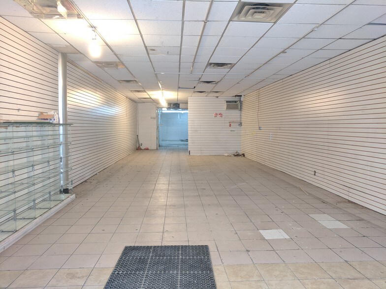 More Photos Of 126-130 Lafayette St, New York Storefront Retail Office For Lease