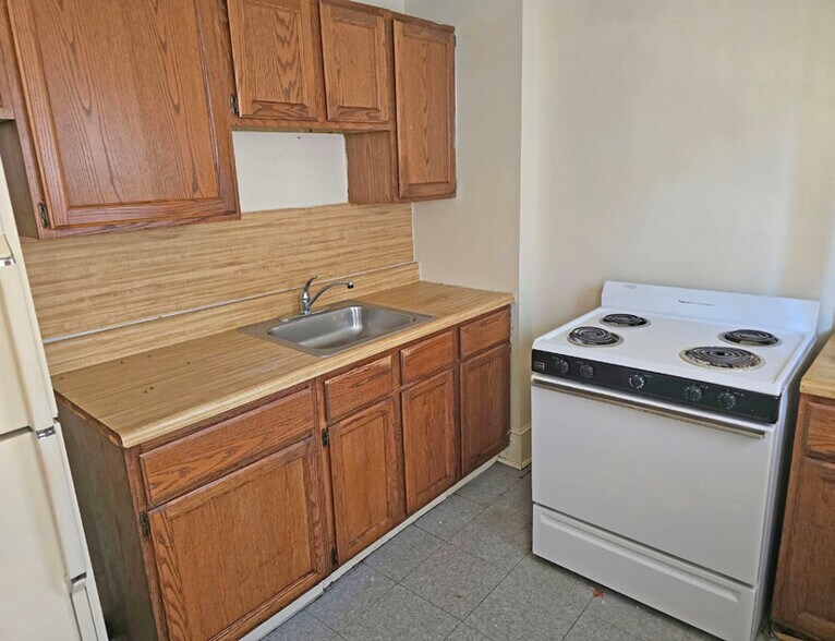 More Photos Of , Springfield Multifamily For Sale