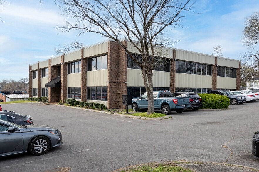 More Photos Of 113 Cumberland Ave, Madison Loft Creative Space For Lease