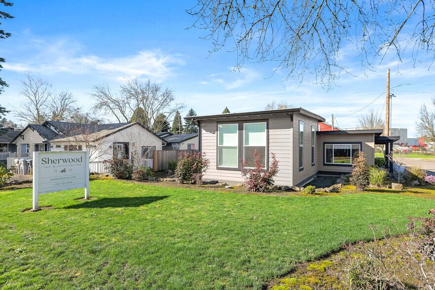 More Photos Of 22467 SW Ash St, Sherwood Office Residential For Sale