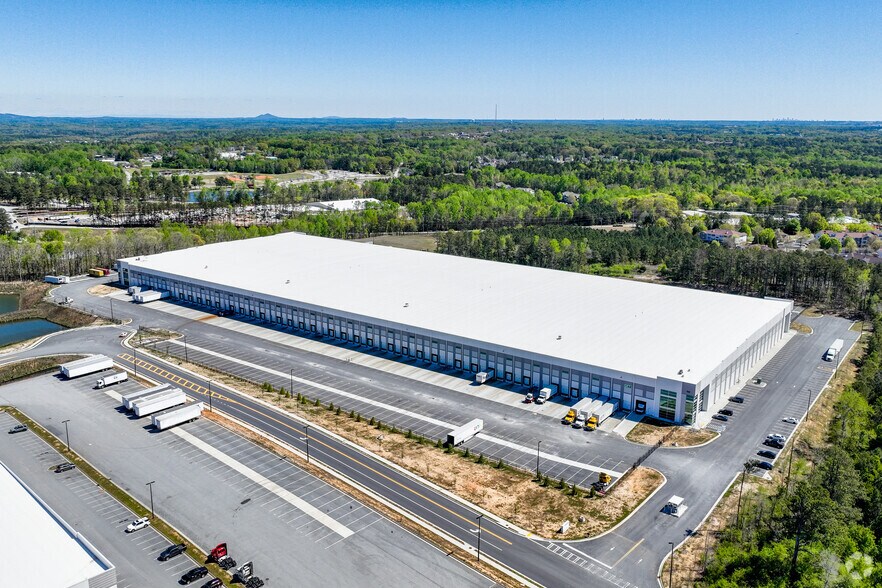 More Photos Of 7555 Wood Rd, Douglasville Distribution For Lease