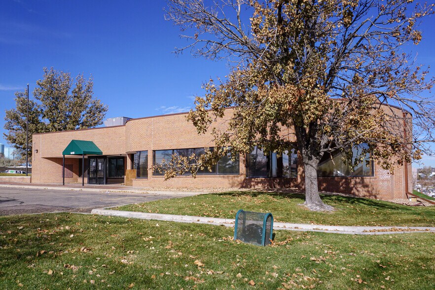 More Photos Of 8410 Umatilla St, Denver Office For Lease