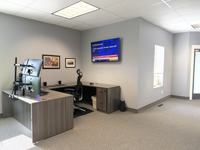 More Photos Of 7658 Design Dr, Baxter Office For Lease